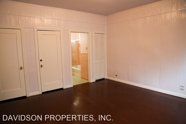 Building Photo - 3 br, 2 bath House - 628 Terrell Rd.