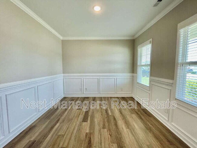 Building Photo - 141 Burnside Dr