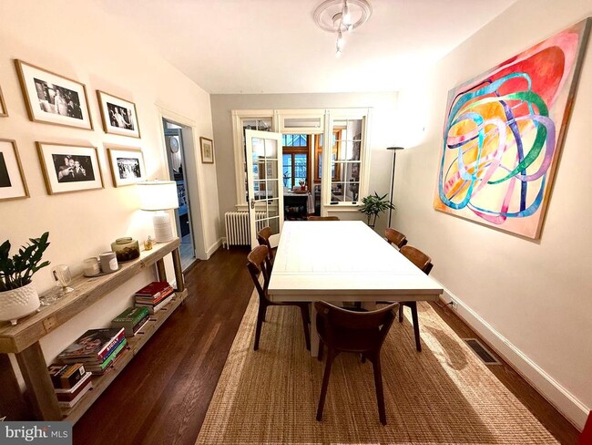 Building Photo - 2428 Tunlaw Rd NW