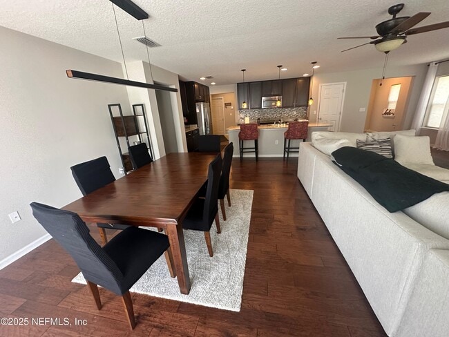 Building Photo - 9567 Abby Glen Cir