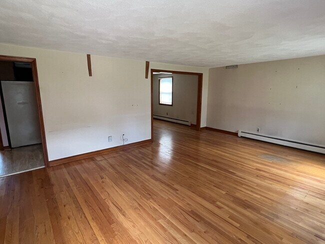 Building Photo - 177 Warren St