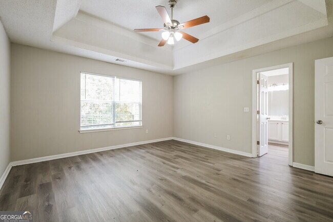 Building Photo - 4410 Reserve Hill Crossing