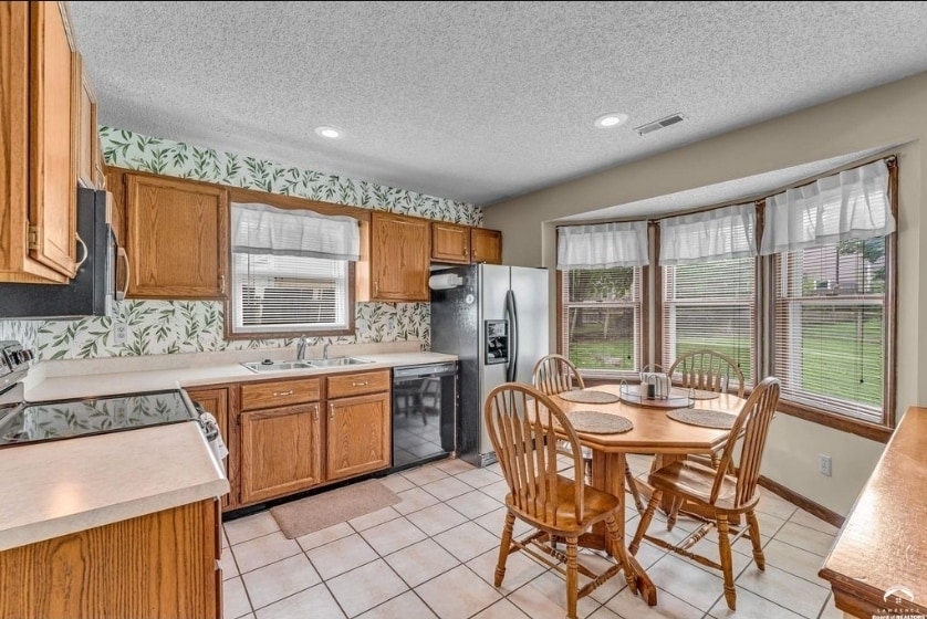 Building Photo - 3612 Parkview Ct