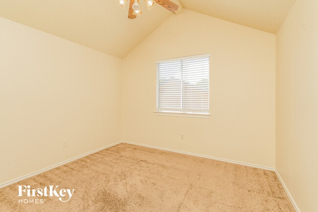 Building Photo - 4231 Glen Ridge Dr