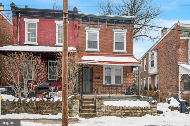 Building Photo - 5023 Keyser St