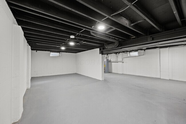 Building Photo - 4250 Rutherford Rd