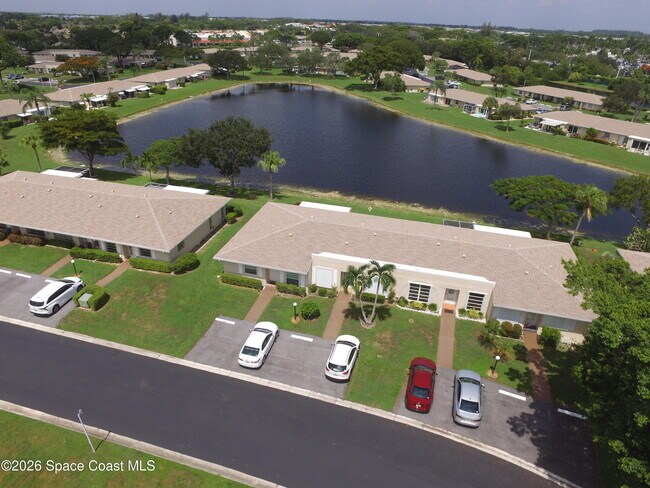 Building Photo - 8777 Warwick Dr
