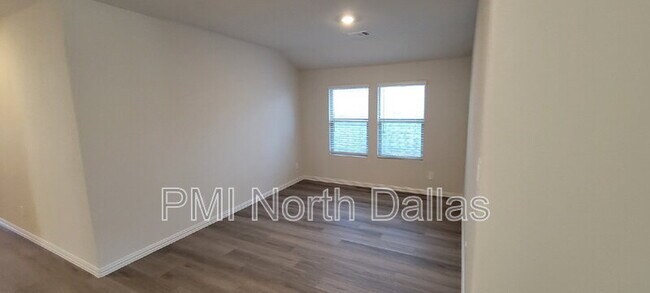 Building Photo - 10609 Potawatomi Ln