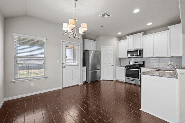 Building Photo - 109 Rusk Bluff Ave