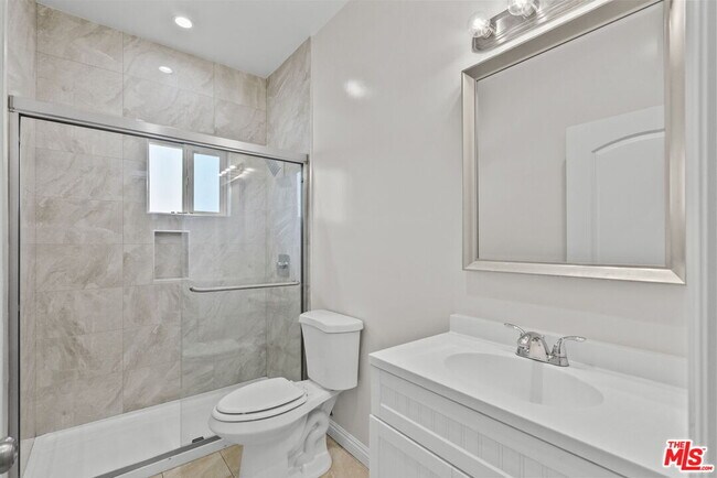 Building Photo - 6715 Cedros Ave