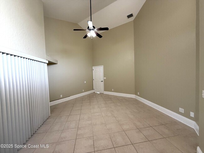 Building Photo - 108 Windward Way