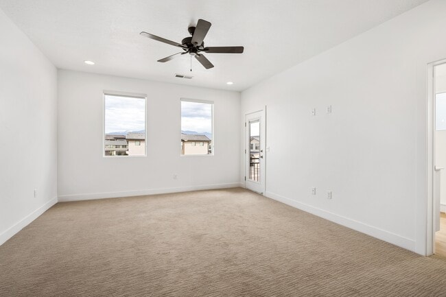 Building Photo - 2674 Rain Tree St