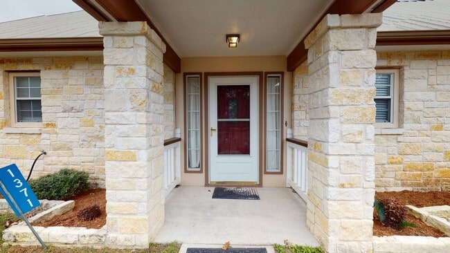 Building Photo - 1371 Nightingale