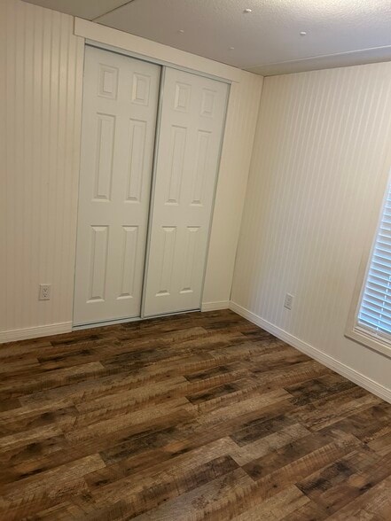 Master Bedroom - 604 Havasu Ln