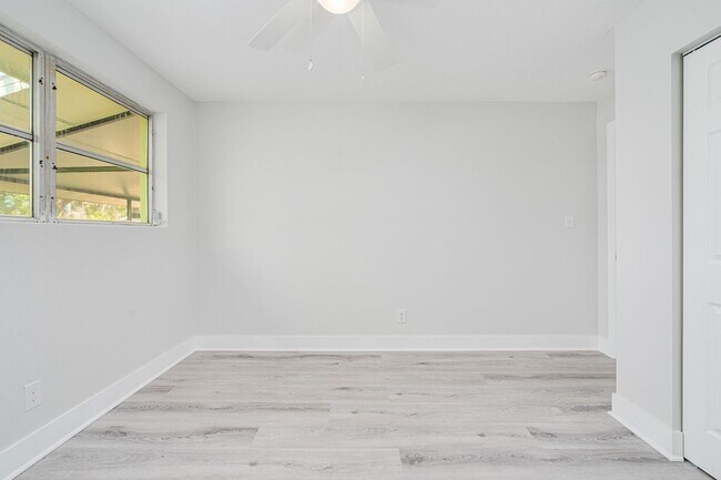 Building Photo - Stunning Remodeled 3-Bedroom Home in Prime...