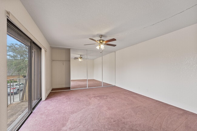 Building Photo - 156 Lake Arbor Dr