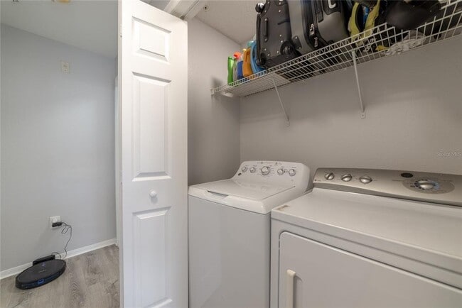 Building Photo - 501 Knights Run Ave