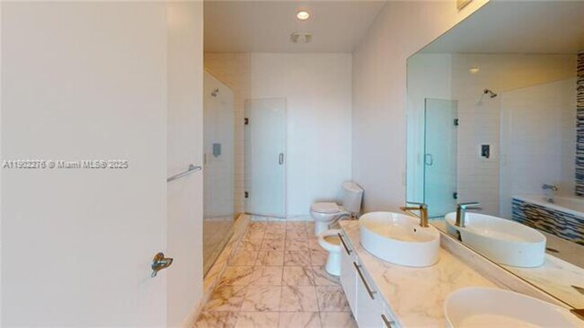 Building Photo - 888 Biscayne Blvd