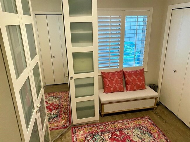 Building Photo - 4223 Lehigh Ave