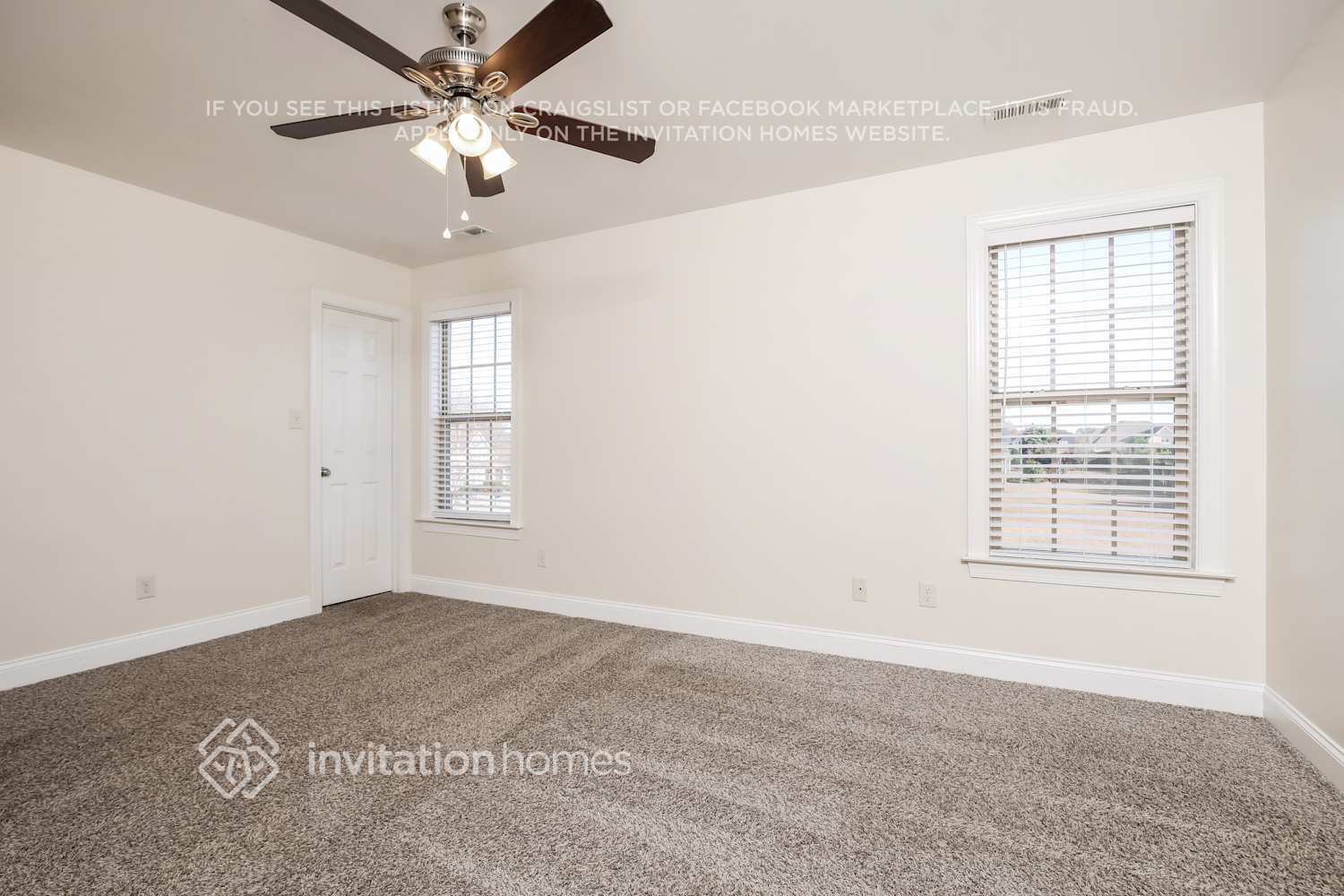 Building Photo - 15 Sun Tree Ln