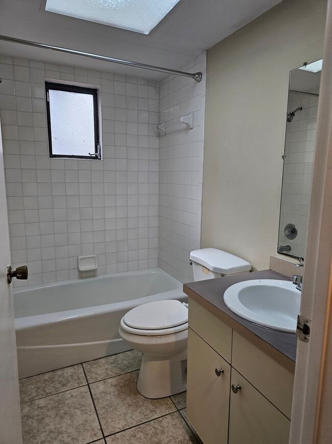 Building Photo - Welcome Home