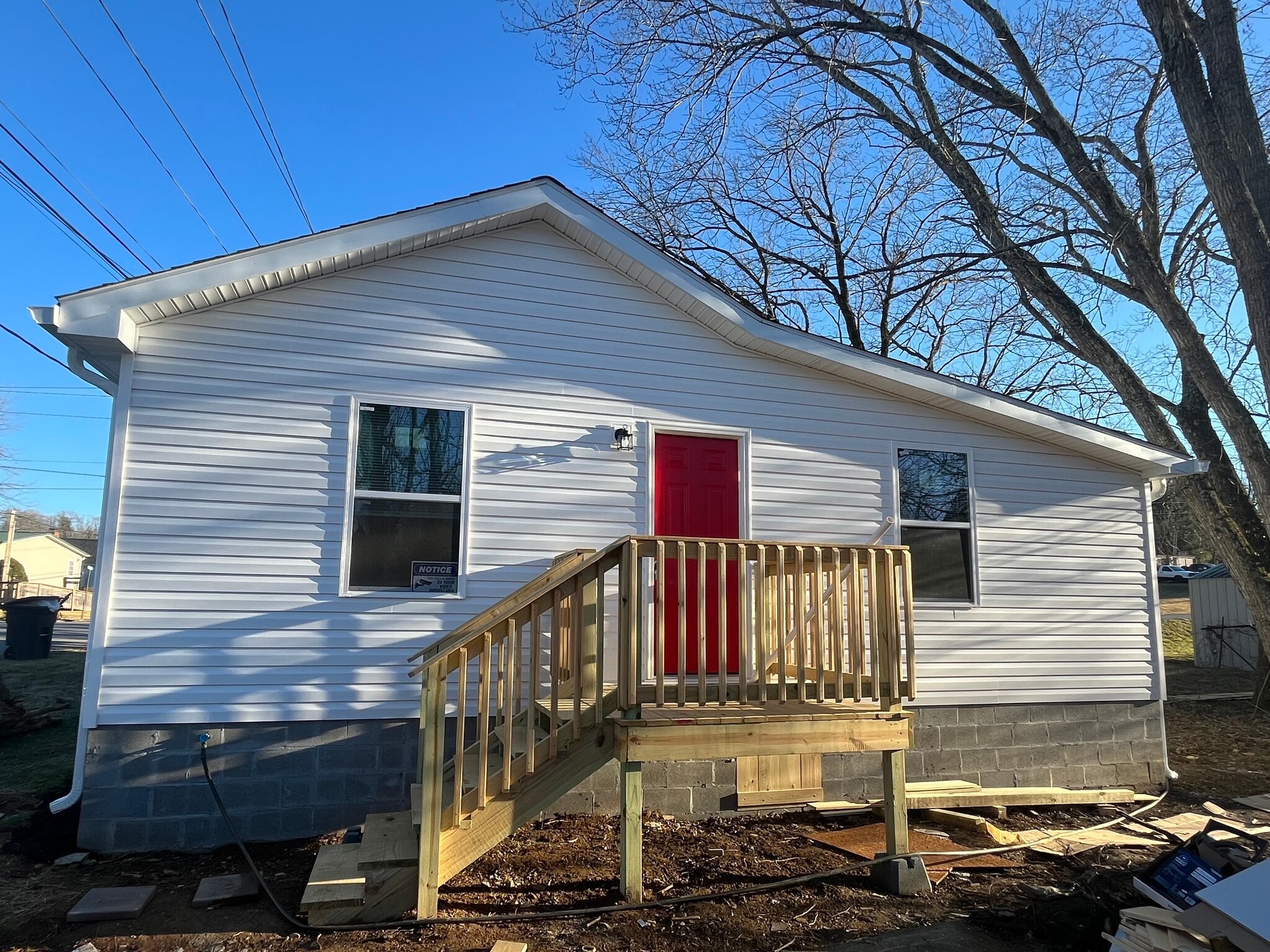 Building Photo - 2045 Dave Buck Rd