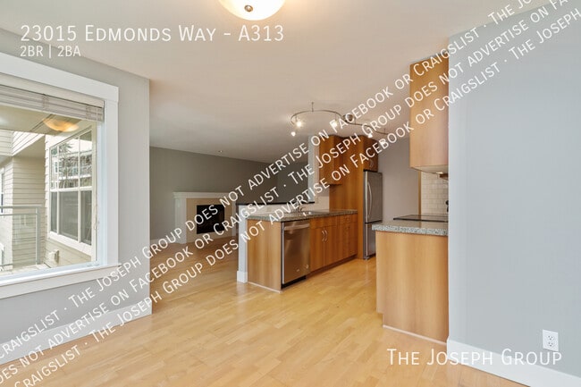 Building Photo - 23015 Edmonds Way