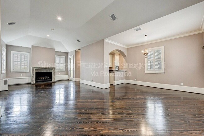 Building Photo - 3128 Alabama Ct