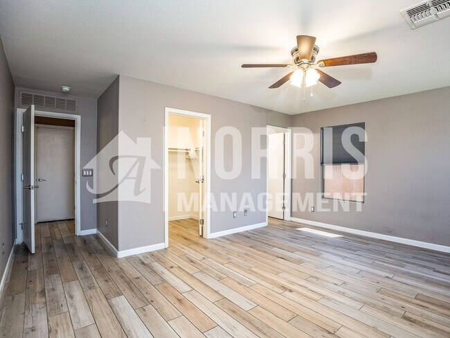 Building Photo - Beautiful Remodeled Home with 3 Rooms