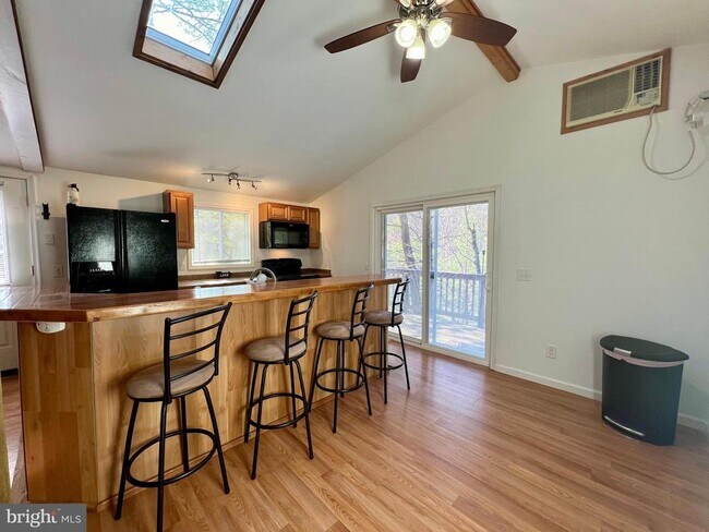 Building Photo - 117 Audubon Rd