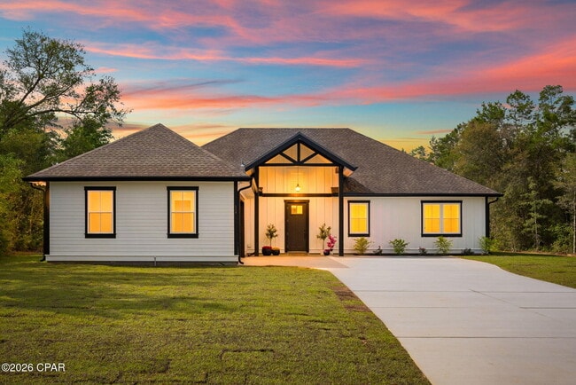 Building Photo - 114 Lake Merial Trail