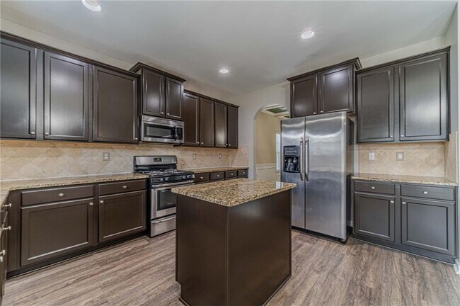 Building Photo - 508 Arbor Trail