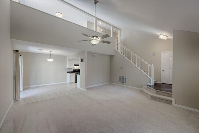 Building Photo - 7720 Theissetta Dr