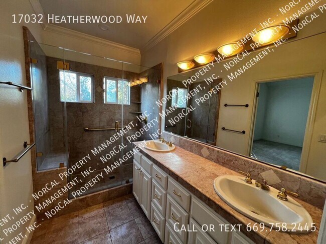 Building Photo - 17032 Heatherwood Way