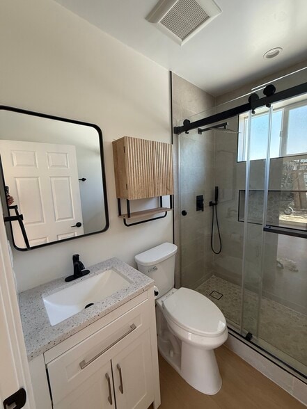 Building Photo - 1044 Martin Luther King Jr Ave