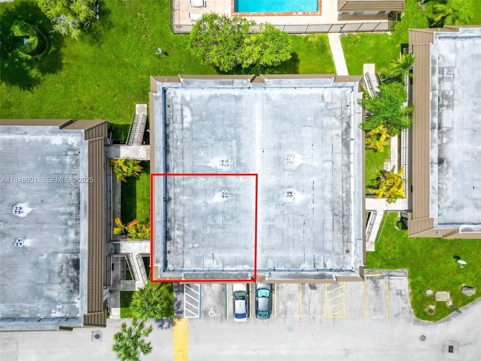 Building Photo - 6911 SW 129th Ave