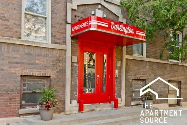 Building Photo - 4700 N Racine Ave