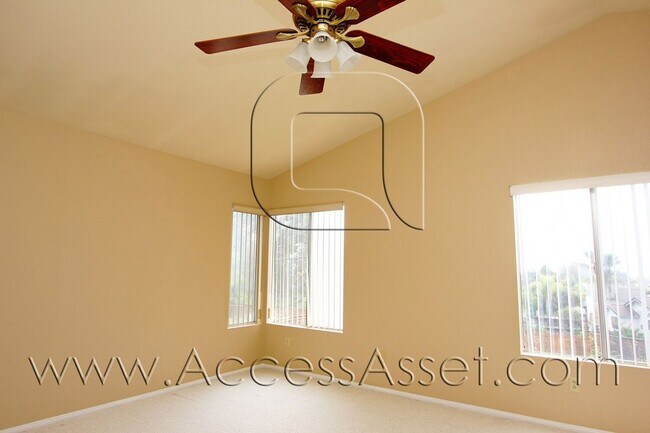 Building Photo - Beautiful 4 Bed/3 Bath Home In Murrieta!