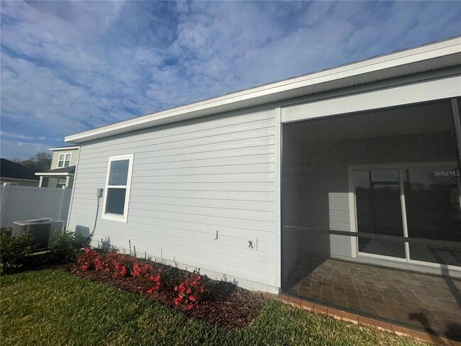 Building Photo - 1695 NW 44th Ct