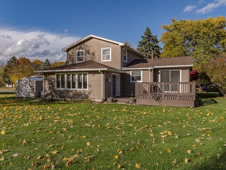 Building Photo - 815 Westwood Trail