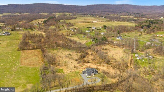 Building Photo - 38149 John Wolford Rd