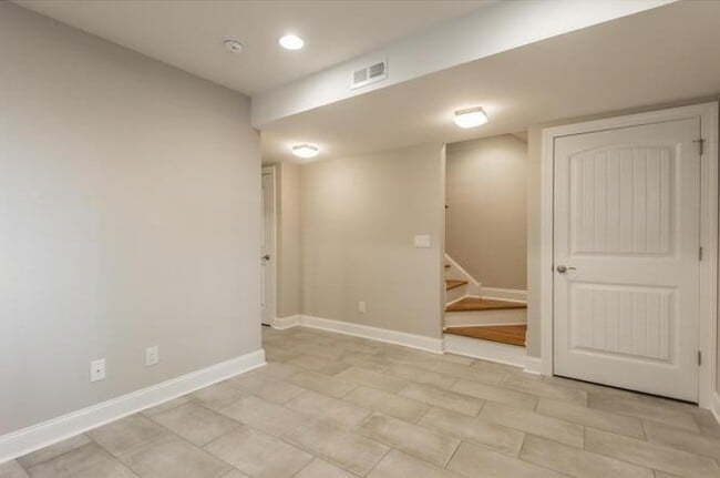 Building Photo - STUNNING NEW-CONSTRUCTION 4-BED, 3-BATH W/...