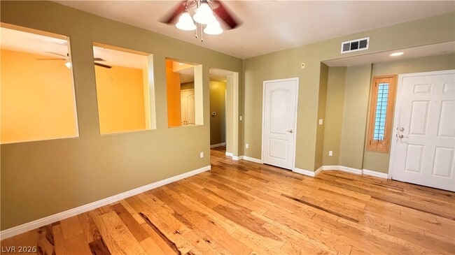 Building Photo - 2325 Windmill Pkwy