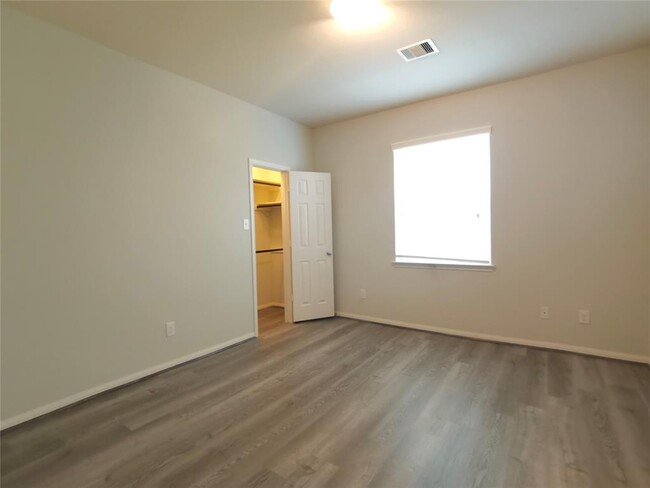 Building Photo - 3931 Medici Ct