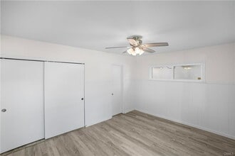 Building Photo - 7400 Cozycroft Ave