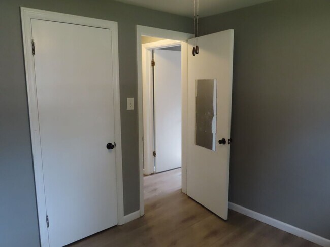 Building Photo - Kettering Single Family Home for Rent