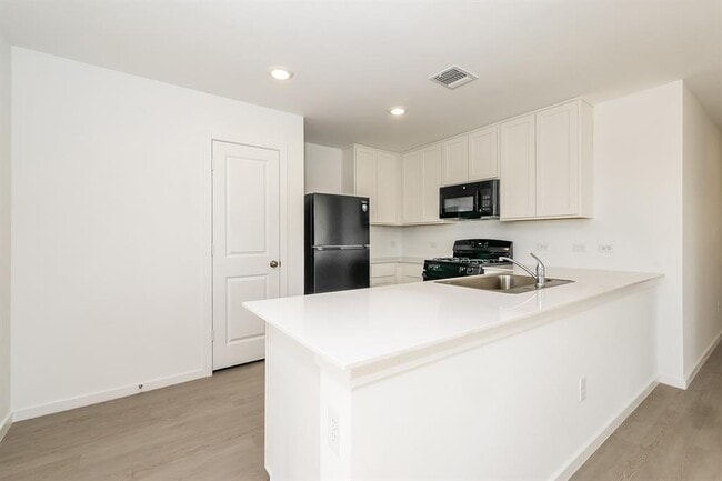 Building Photo - 9600 NW 125th St