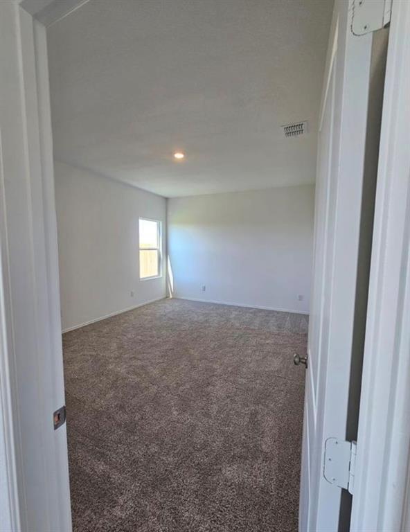 Building Photo - 511 Halfmoon Dr