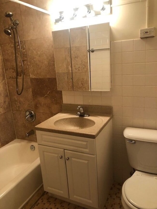 Interior Photo - Harrison Court