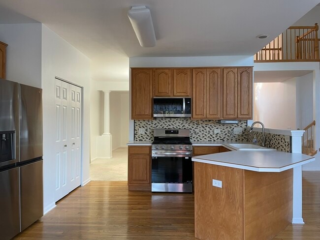 Building Photo - 1670 Highmeadow Ln